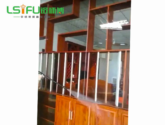 鋁師傅全鋁屏風(fēng)裝修效果圖< 鋁師傅全鋁屏風(fēng)裝修效果圖<