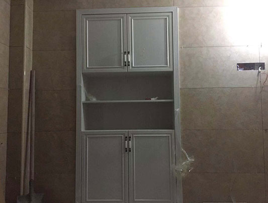 鋁師傅全鋁家居儲(chǔ)物置物柜圖片 鋁師傅全鋁家居儲(chǔ)物置物柜圖片