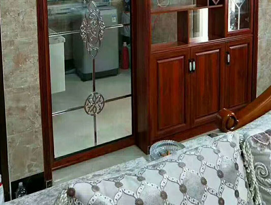 鋁師傅全鋁家具墻邊隔斷屏風(fēng)柜圖片 鋁師傅全鋁家具墻邊隔斷屏風(fēng)柜圖片