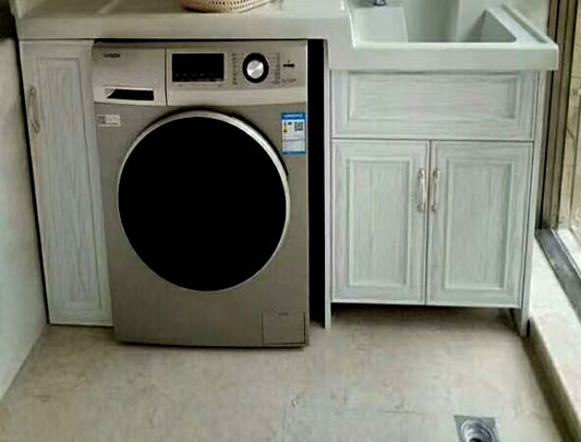 鋁師傅陽臺全鋁洗衣機浴室柜裝修效果圖 鋁師傅陽臺全鋁洗衣機浴室柜裝修效果圖