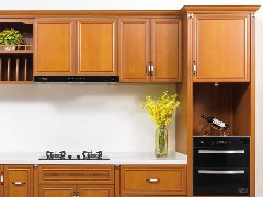 <b> 快裝、環(huán)保、顏值高、全鋁家居逆襲傳統(tǒng)家具市</b>