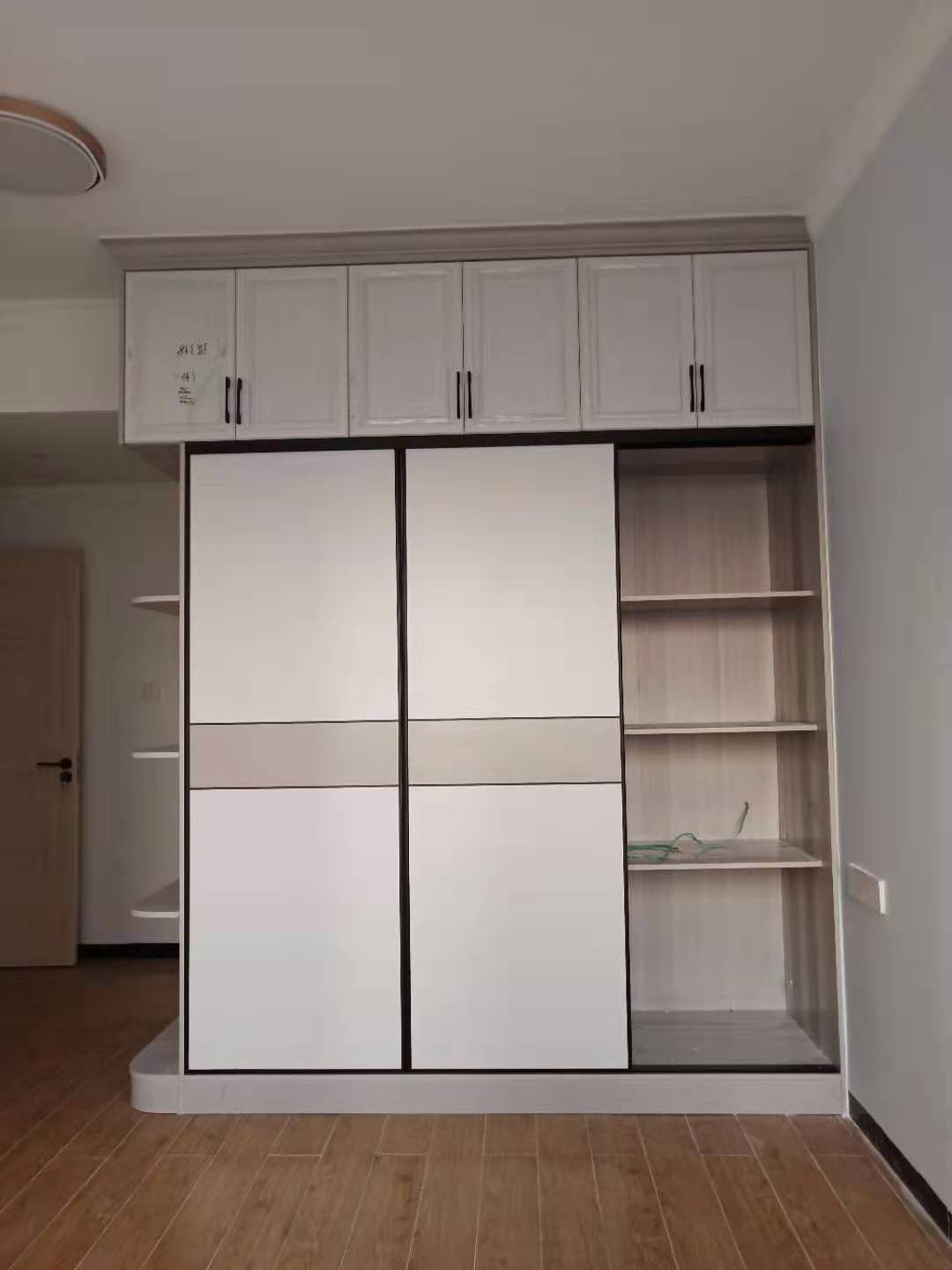 全鋁家具與木制家具相比，到底好在哪里呢？