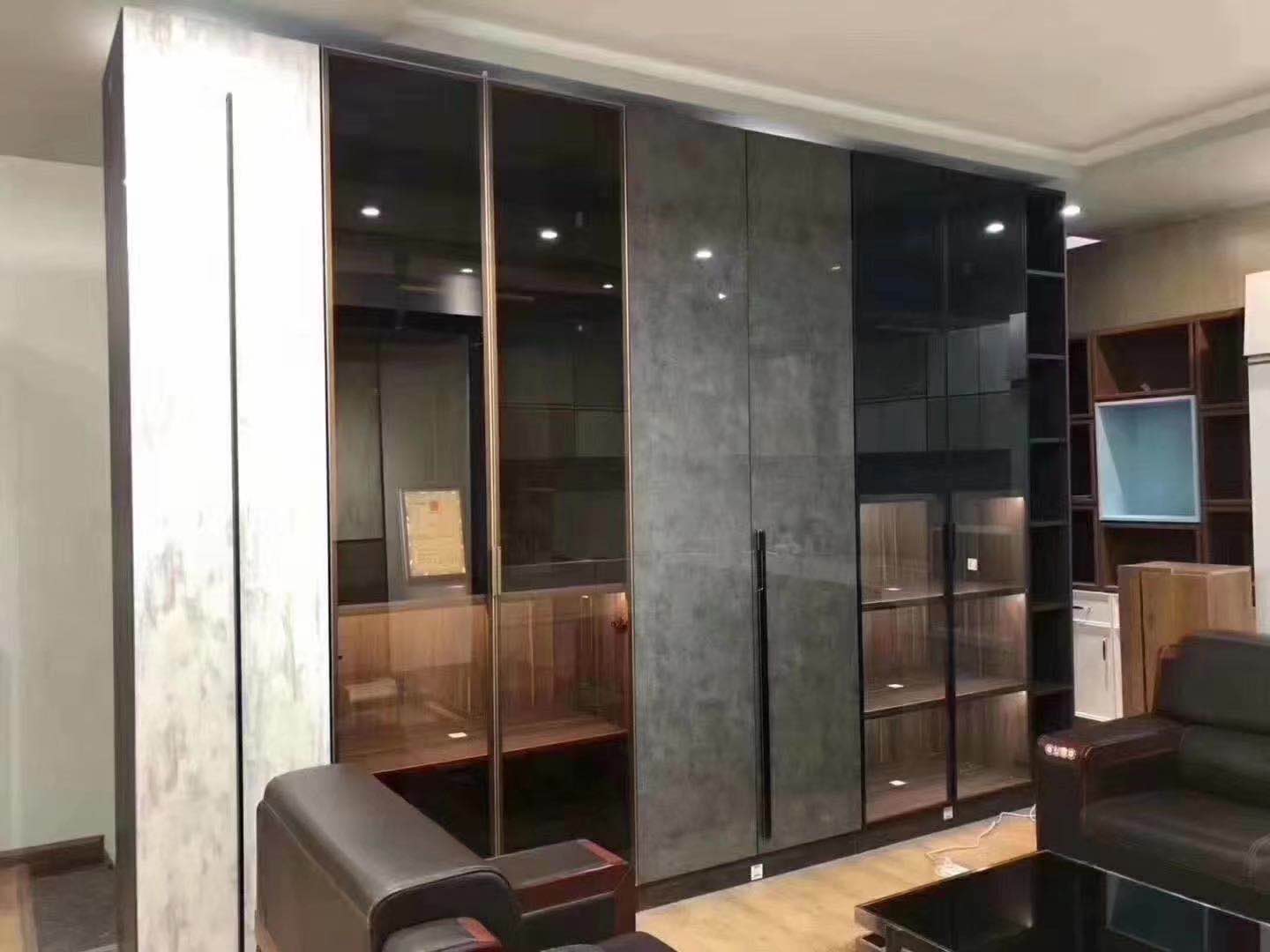 輕奢是一種生活態(tài)度，更是一種追求！